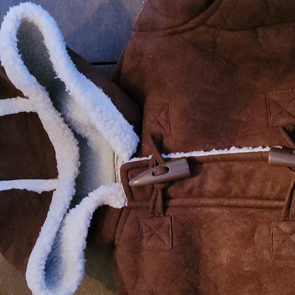 Winter suede coat size 6 - Picture 2 of 7